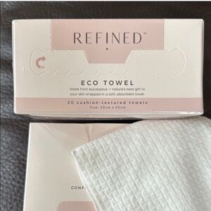 Refined Eco Towel Made from Eucalyptus Cushion Textured 20 Towelettes NEW PC